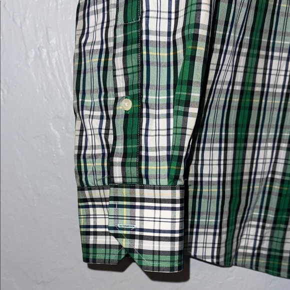 Tommy Hilfiger Green and White Casual Button Down Shirt - Picture 4 of 7